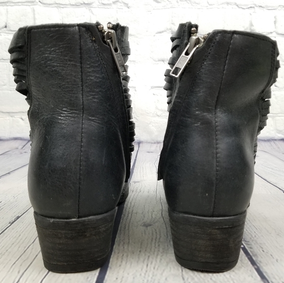 SBICCA| Ruston leather side zip ankle boots - Picture 6 of 7